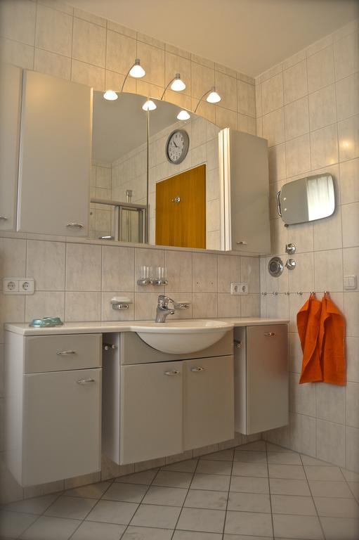 Yeti Lux - Family Garden Lodge Garmisch-Partenkirchen Bilik gambar