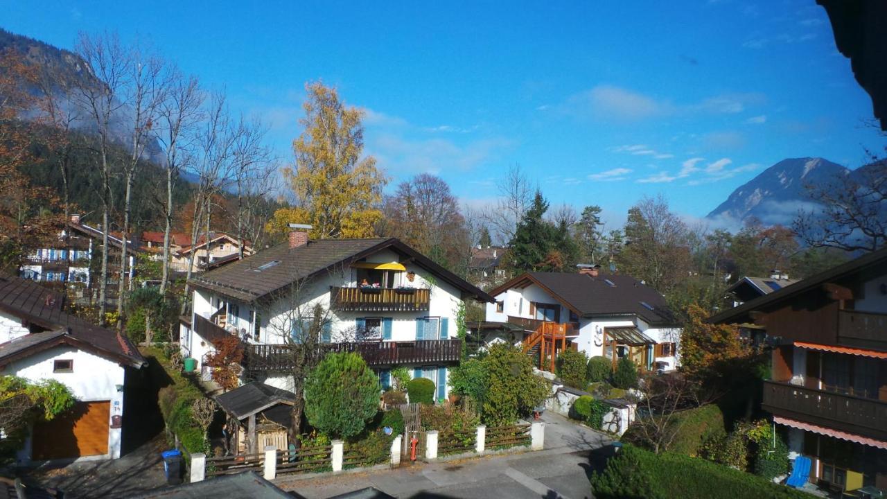 Yeti Lux - Family Garden Lodge Garmisch-Partenkirchen Luaran gambar